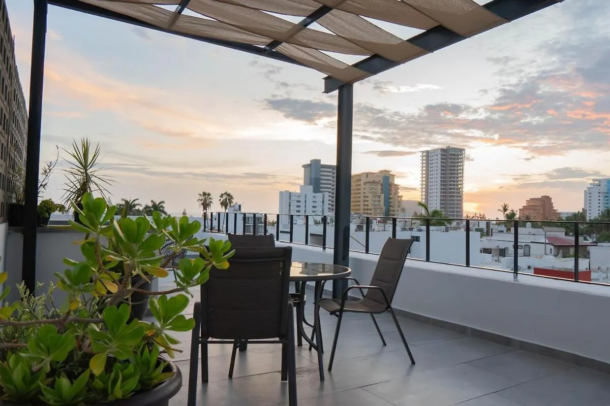 Few Steps From The Beach, At Golden Zone Mazatlan 0*,